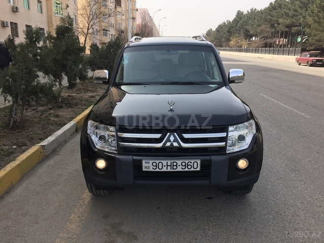 Mitsubishi Pajero 2008, 139,101 km - 3.2 l - Sumqayıt