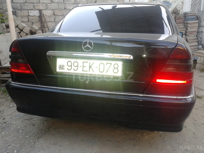 Mercedes C 180 1997, 200,000 km - 1.8 l - Bakı