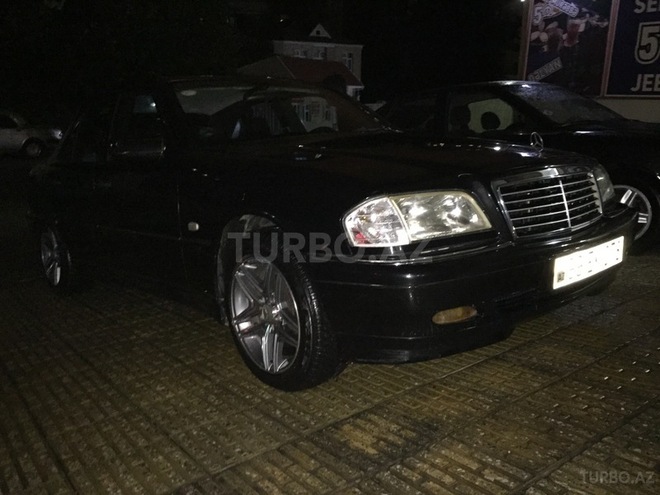 Mercedes C 180 1997, 200,000 km - 1.8 l - Bakı