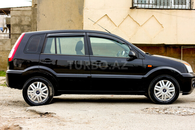 Ford Fusion 2010, 90,000 km - 1.4 l - Bakı