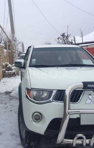 Mitsubishi L200 2007, 151,000 km - 2.5 л - Quba