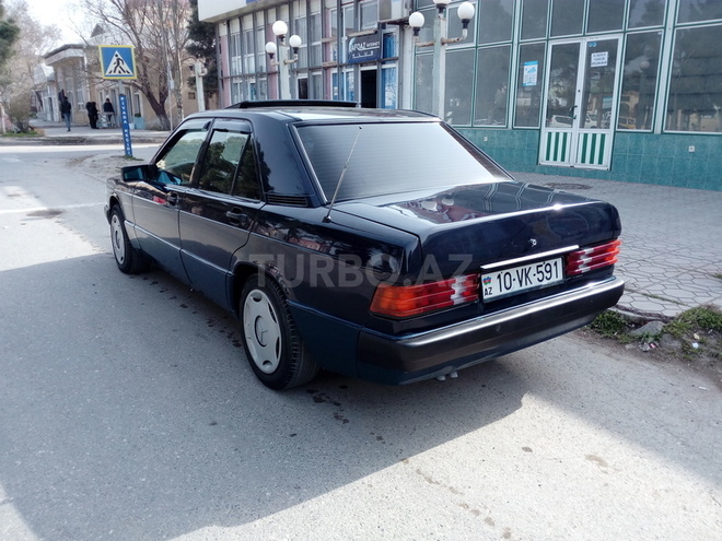 Mercedes 190 1991, 252,000 km - 2.0 l - Sumqayıt