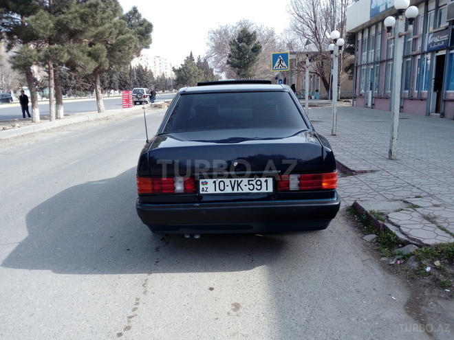 Mercedes 190 1991, 252,000 km - 2.0 l - Sumqayıt