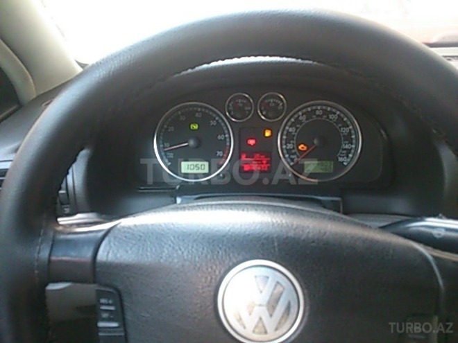 Volkswagen Passat 2003, 144,905 km - 1.8 l - Bakı