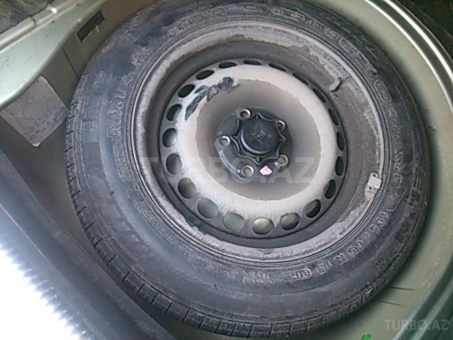 Volkswagen Passat 2003, 144,905 km - 1.8 l - Bakı