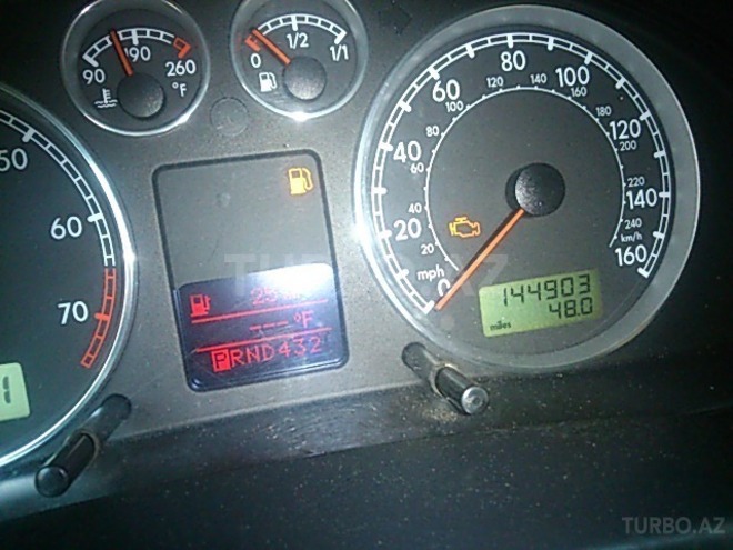 Volkswagen Passat 2003, 144,905 km - 1.8 l - Bakı