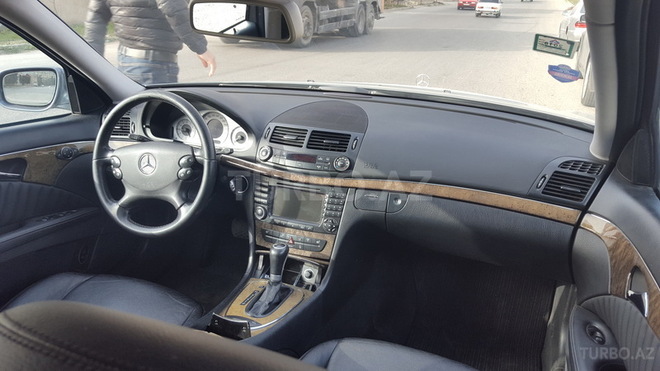 Mercedes E 280 2007, 270,000 km - 3.0 l - Bakı