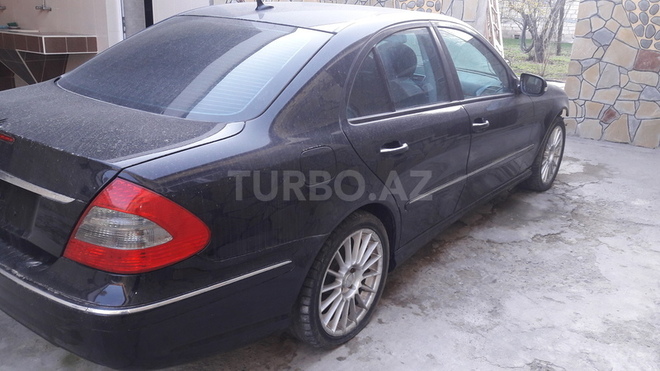 Mercedes E 350 2008, 190,000 km - 3.5 l - Gəncə