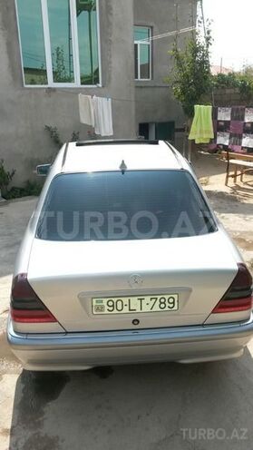 Mercedes C 180 2000, 239,000 km - 1.8 л - Bakı