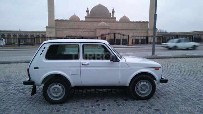 LADA (VAZ) Niva 2006, 248,000 km - 1.7 l - Şamaxı