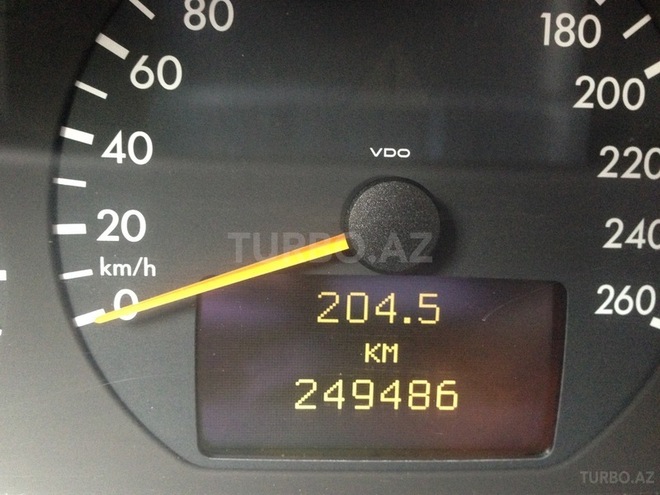 Mercedes E 220 2000, 248,000 km - 2.2 l - Bakı