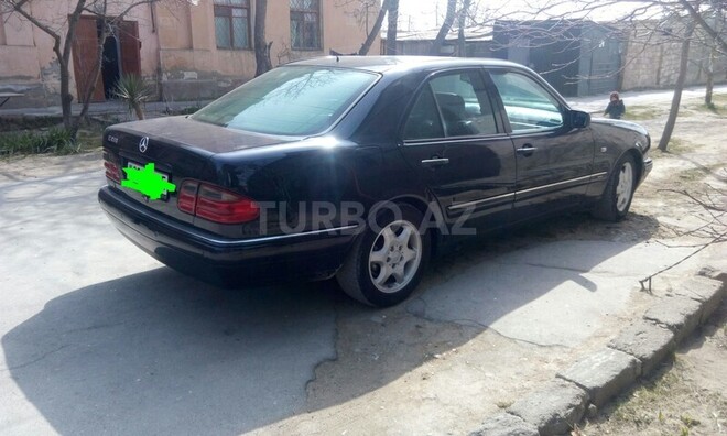 Mercedes E 280 1998, 205,555 km - 0.3 l - Bakı