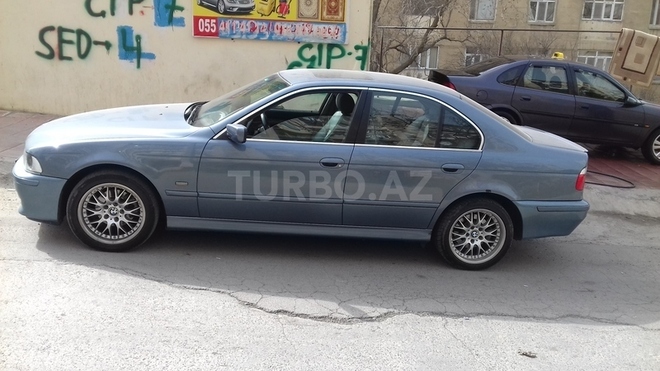 BMW 525 2002, 125,000 km - 2.5 l - Bakı