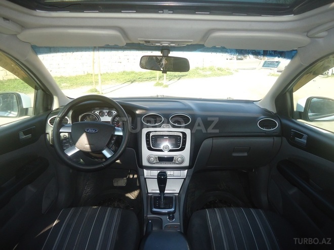 Ford Focus 2011, 210,000 km - 1.6 l - Bakı