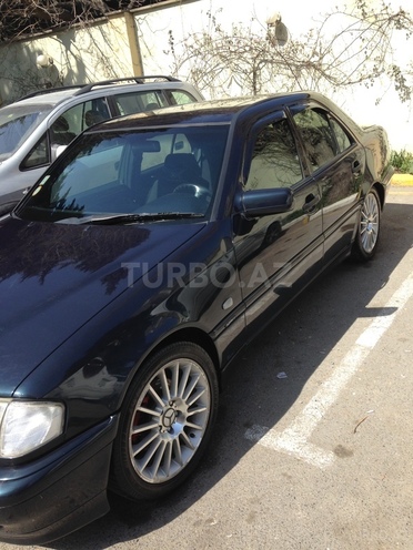 Mercedes C 240 1998, 223,400 km - 2.4 l - Bakı