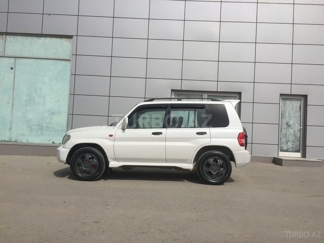 Mitsubishi Pajero io 2001, 254,000 km - 2.0 л - Bakı