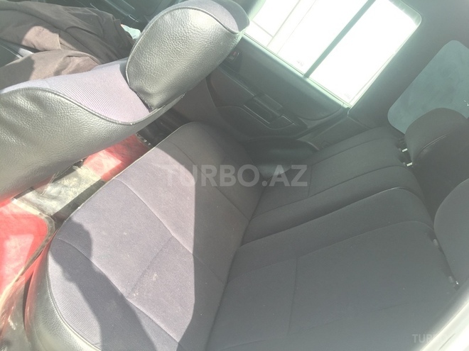 Mitsubishi Pajero io 2001, 254,000 km - 2.0 л - Bakı