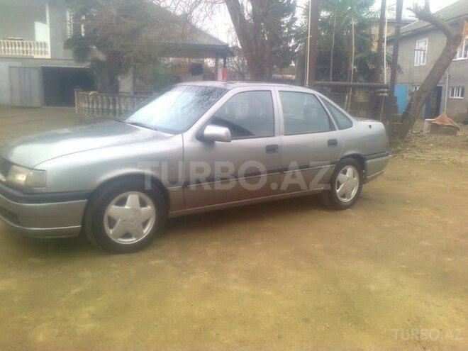 Opel Vectra 1994, 265,000 km - 2.0 l - Masallı