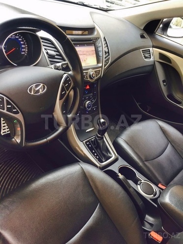 Hyundai Elantra 2014, 37,200 km - 1.8 l - Bakı