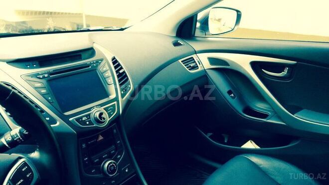 Hyundai Elantra 2014, 37,200 km - 1.8 l - Bakı