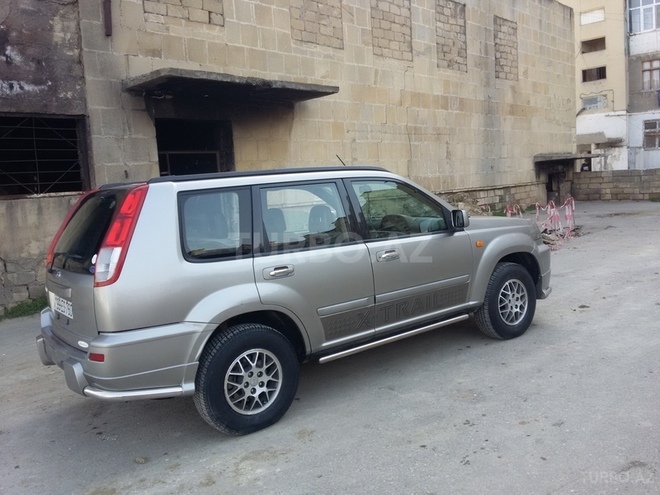 Nissan X-Trail 2001, 177,000 km - 2.0 л - Bakı