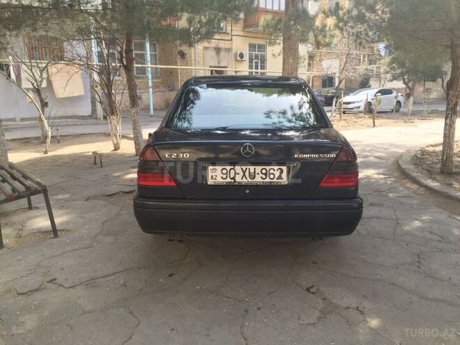 Mercedes C 230 1996, 230,000 km - 2.3 l - Sumqayıt