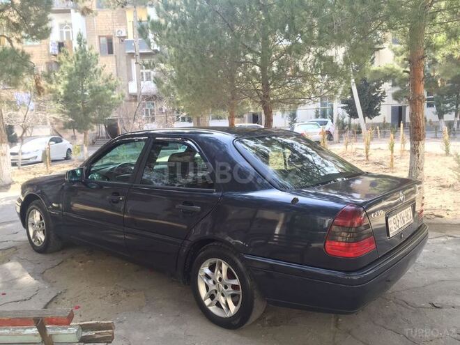 Mercedes C 230 1996, 230,000 km - 2.3 l - Sumqayıt