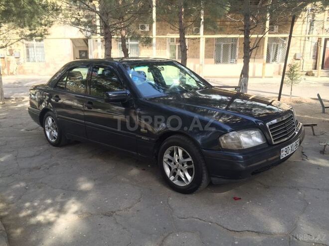 Mercedes C 230 1996, 230,000 km - 2.3 l - Sumqayıt