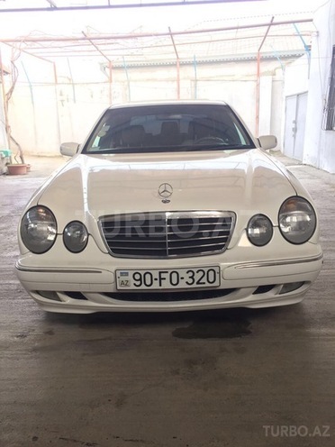 Mercedes E 320 1999, 204,000 km - 3.2 l - Bakı