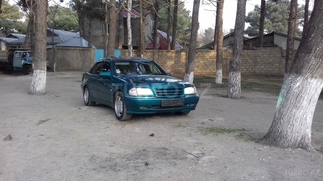 Mercedes C 180 1999, 210,000 km - 1.8 l - Sumqayıt