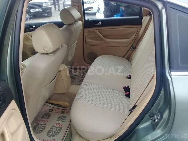 Volkswagen Passat 2003, 252,000 km - 1.8 l - Bakı