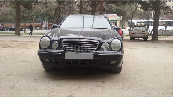 Mercedes E 280 2000, 390,000 km - 0.3 л - Bakı