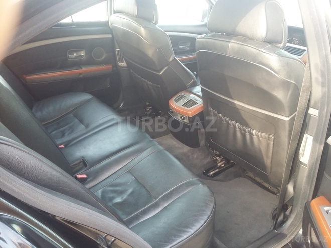 BMW 735 2002, 282,000 km - 3.5 л - Sumqayıt