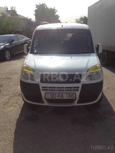 Fiat Doblo 2006, 382,000 km - 1.9 l - Bakı