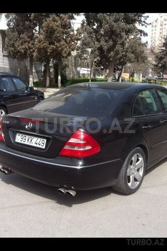 Mercedes E 320 2004, 189,000 km - 3.2 l - Bakı
