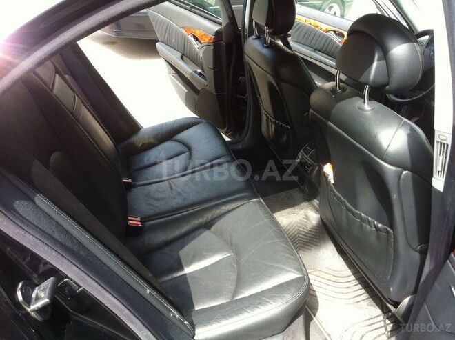 Mercedes E 320 2004, 189,000 km - 3.2 l - Bakı