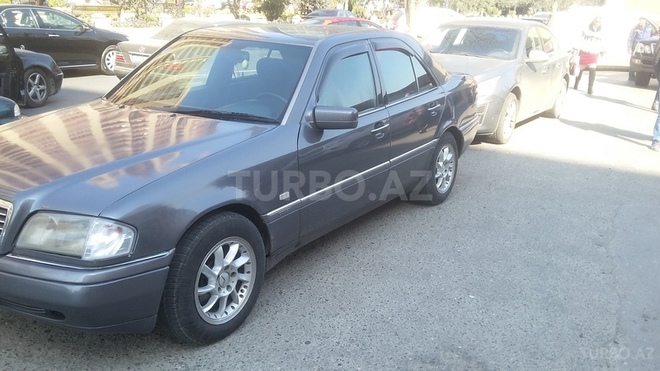 Mercedes C 180 1995, 398,000 km - 1.8 l - Bakı