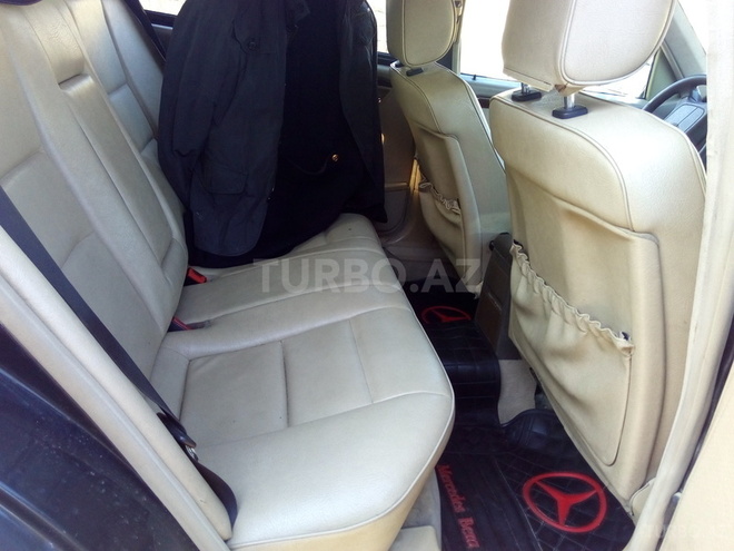 Mercedes C 180 1995, 120,000 km - 1.8 l - Bakı