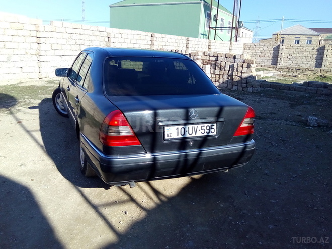 Mercedes C 180 1995, 120,000 km - 1.8 l - Bakı