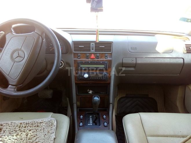 Mercedes C 180 1995, 120,000 km - 1.8 l - Bakı