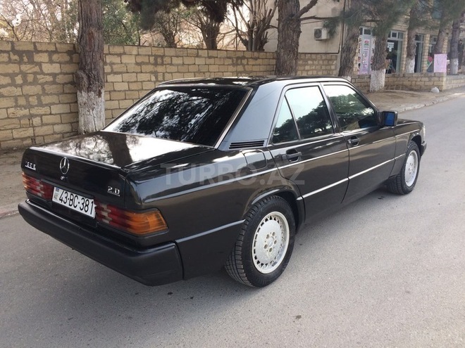 Mercedes 190 1993, 247,000 km - 2.0 l - Sumqayıt