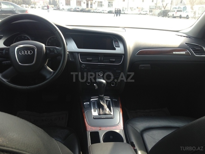 Audi A4 2009, 160,000 km - 2.0 l - Bakı