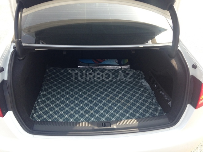 Audi A4 2009, 160,000 km - 2.0 l - Bakı