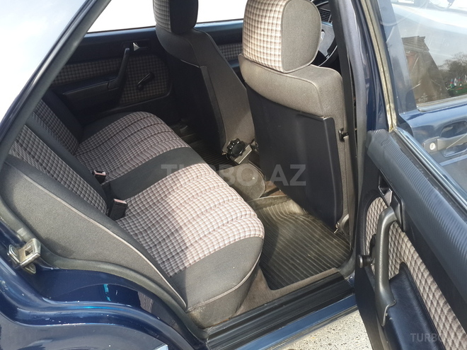 Mercedes 190 1991, 320,000 km - 2.0 l - Bakı