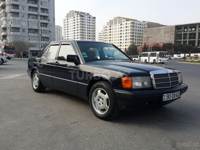 Mercedes 190 1991, 320,000 km - 2.0 l - Bakı