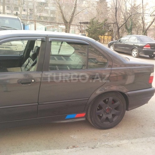 BMW 320 1994, 255,000 km - 0.2 l - Bakı
