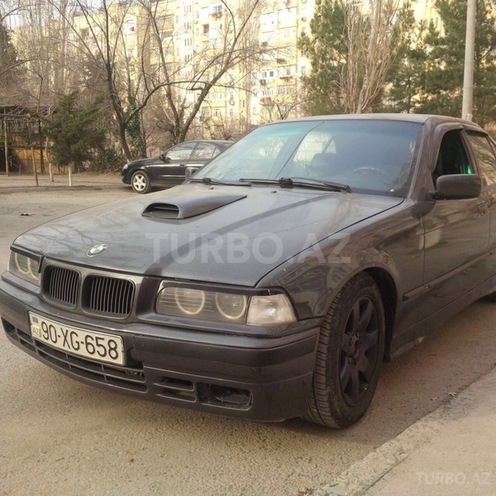 BMW 320 1994, 255,000 km - 0.2 l - Bakı