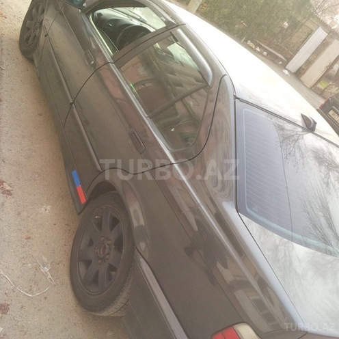 BMW 320 1994, 255,000 km - 0.2 l - Bakı