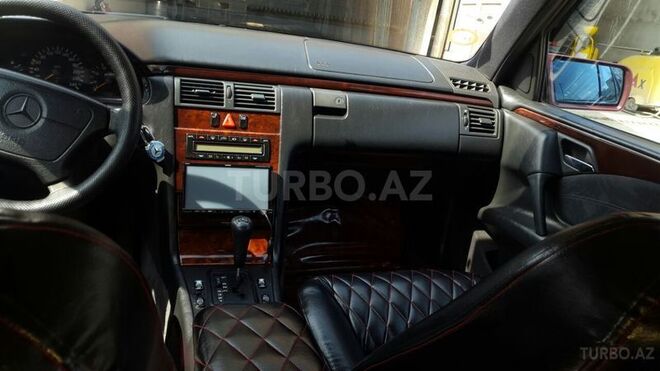 Mercedes E 230 1996, 384,110 km - 2.3 l - Bakı