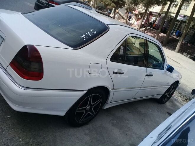 Mercedes C 230 1999, 218,000 km - 2.3 l - Bakı